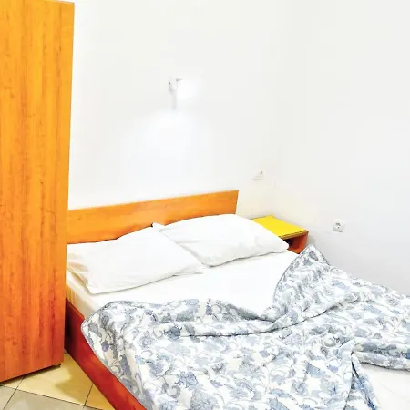 Zoka Apartment Vir